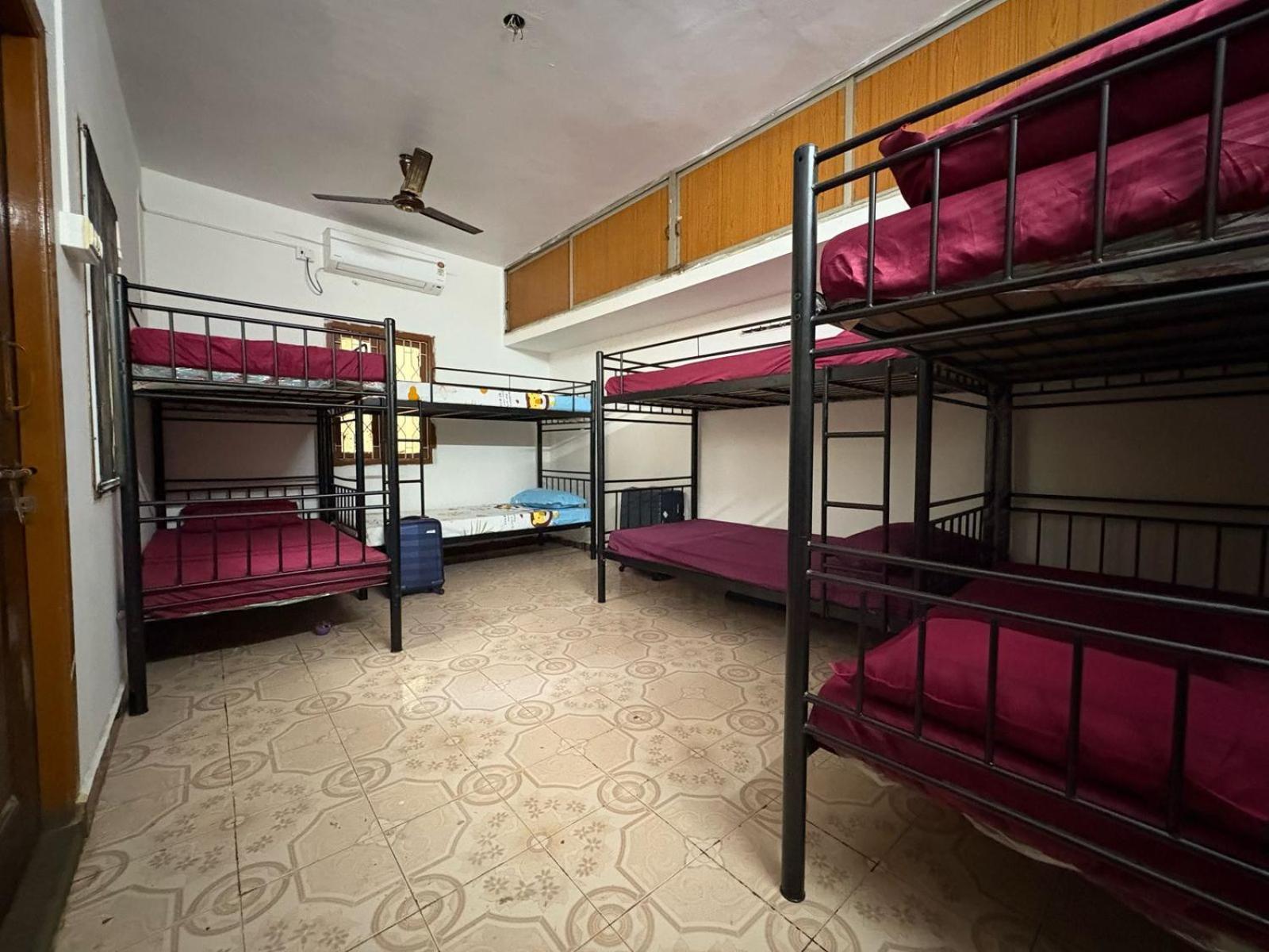 Hostel Madras Eksteriør billede