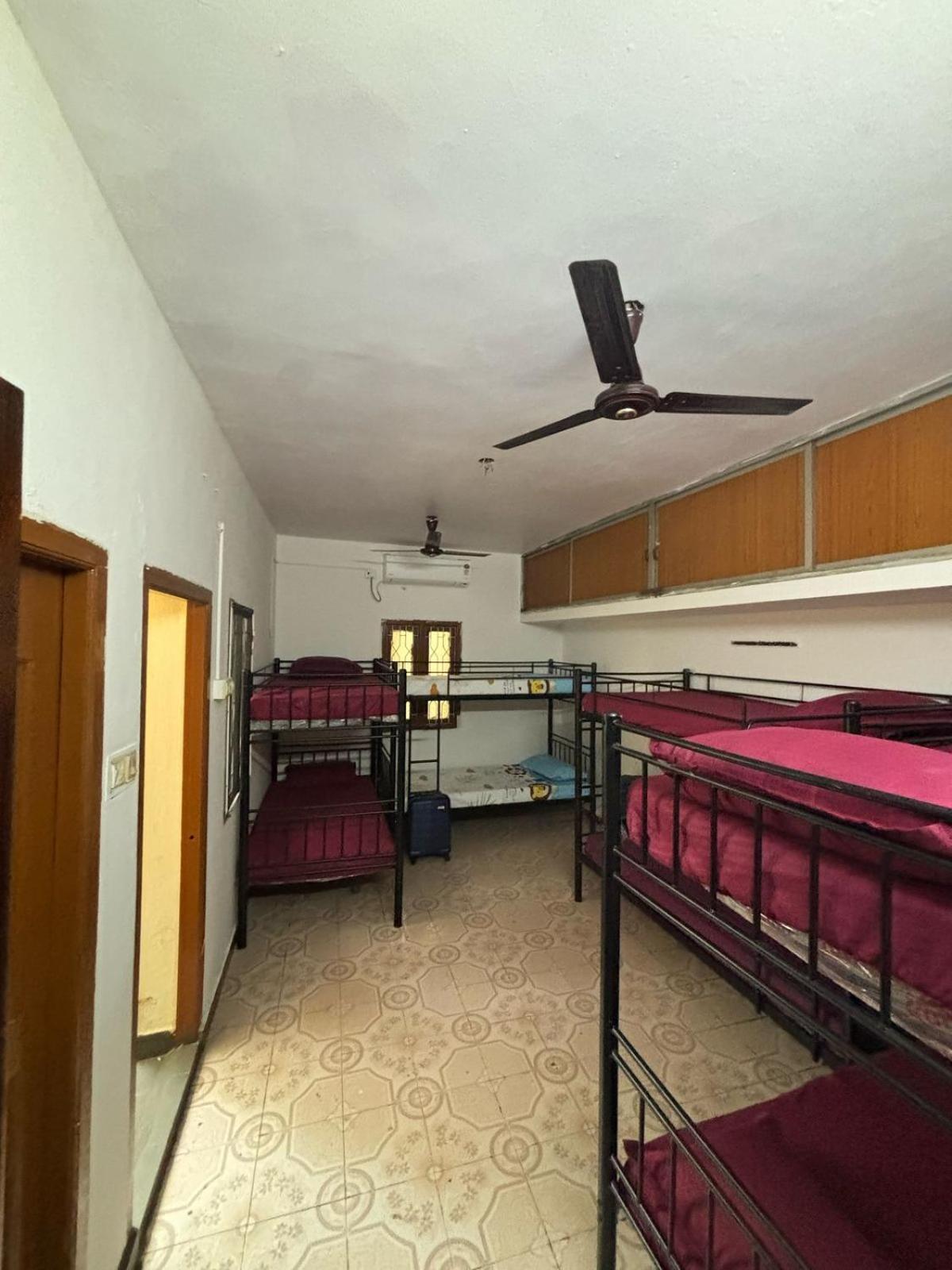 Hostel Madras Eksteriør billede